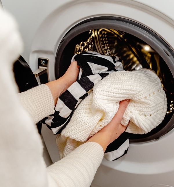 Perete li odjeću prije prvog nošenja?