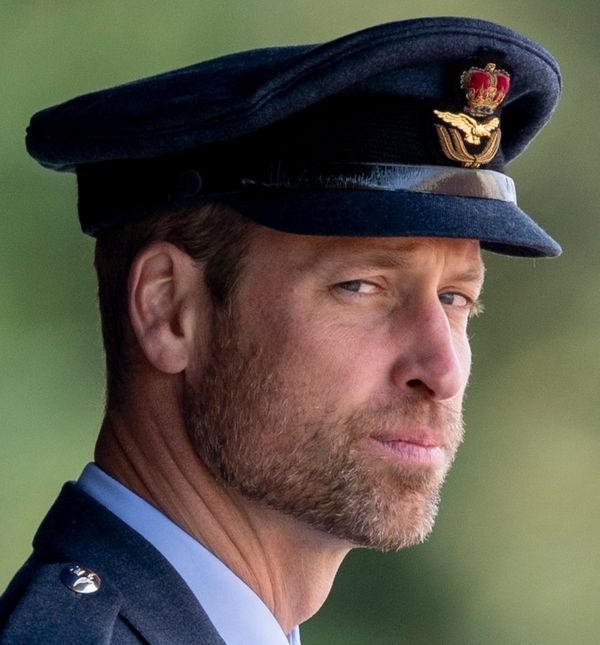 Princu Williamu brada odlično stoji