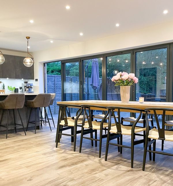 Prelijepa blagavanica u staklu