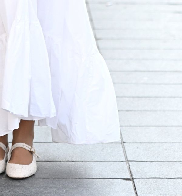 Mary Jane cipele odlično izgledaju u kombianaciji sa suknjama i haljinama