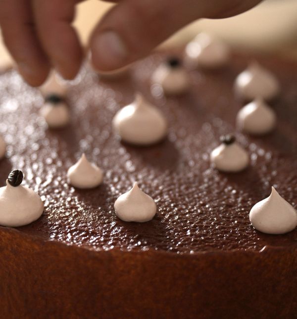 Torta od karamelizirane kave s narančom i hrskavcima by Luka Sopta