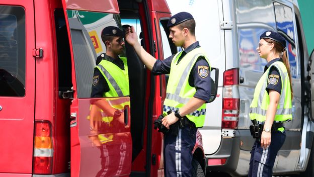 Austrijska policija (Foto: AFP)