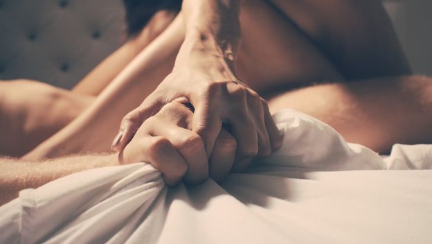 Ruka u ruci tijekom seksa