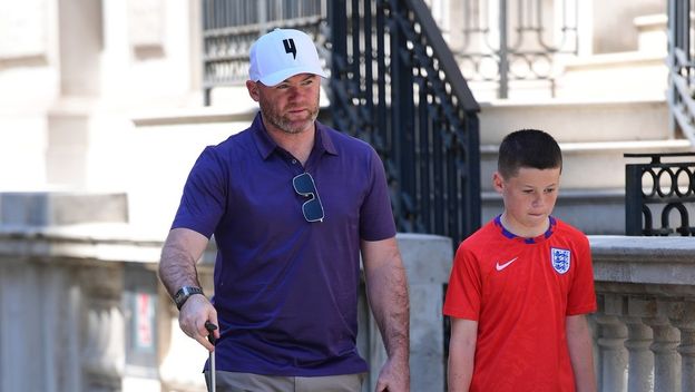 Wayne i Kai Rooney