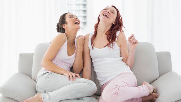 Djevojke umiru od smijeha