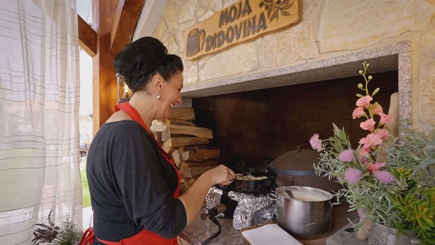 Marija Vučković - 5