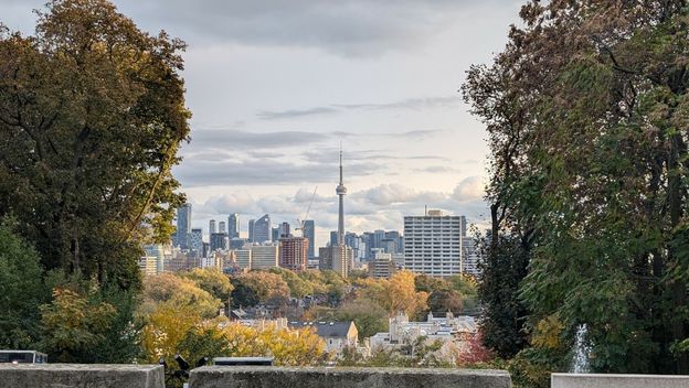 CN Tower u Torontu, Kanada - 5