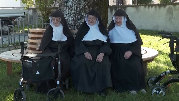 Časne sestre koje su pobjegle iz doma za starije