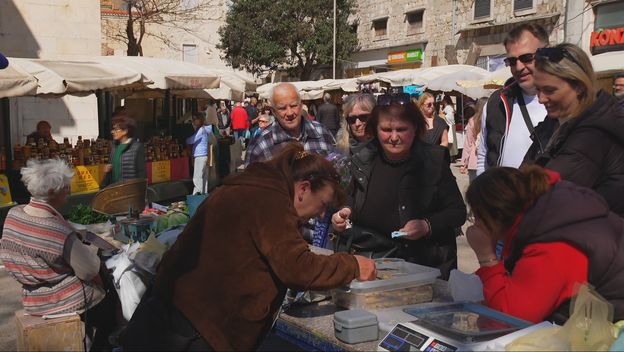 Posljednja predblagdanska kupnja