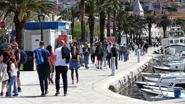 Makarska riva, ilustracija