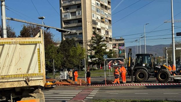 Radovi na puknuću cjevovoda
