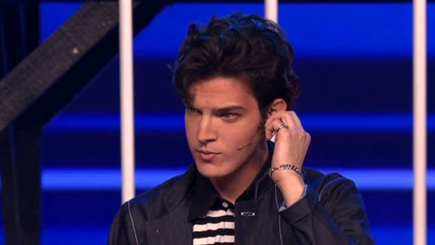 Lovro Juraga kao Elvis Presley