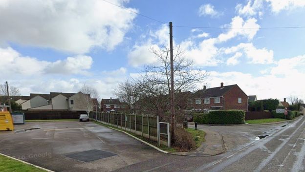 Leaden Roding, Engleska