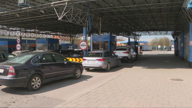Granični prijelaz - 4