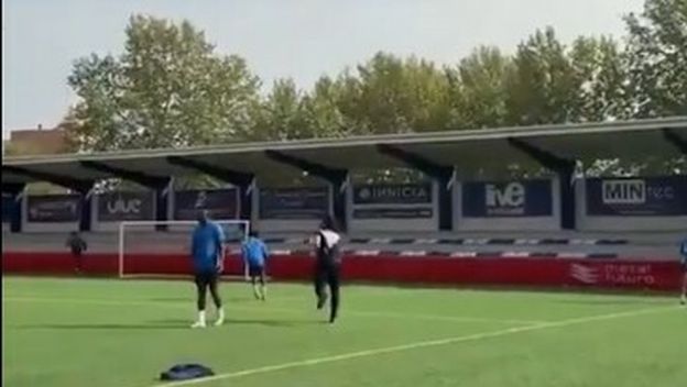 Predsjednik jurio muslimanske igrače sa svinjetinom