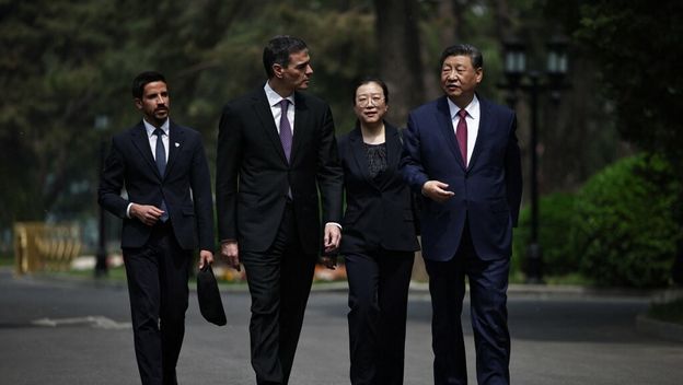 Pedro Sanchez, Xi Jinping