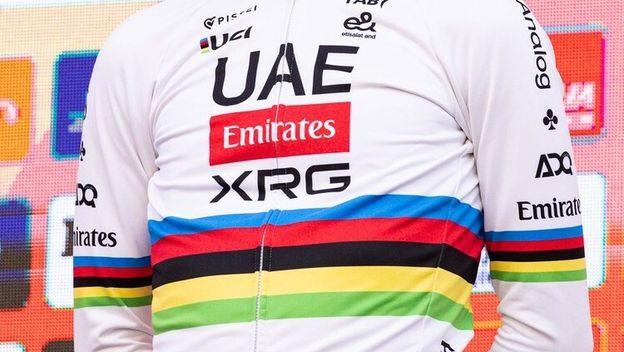 Pogačarov dres s utrke Milano-Sanremo