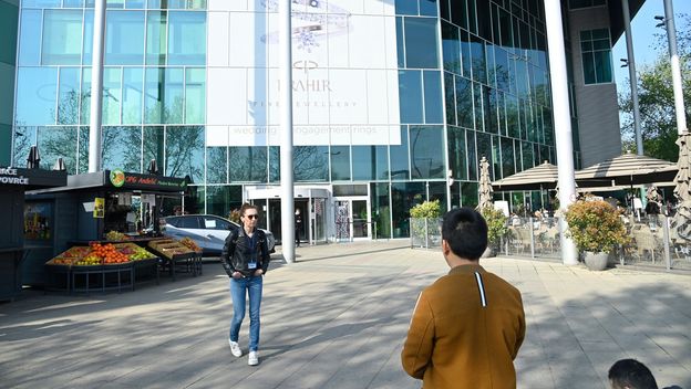 Zbog dojave o bombi evakurana su tri trgovačka centra