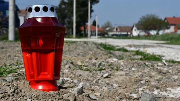 Kombijem udario tri žene u Babinoj Gredi, jedna preminula