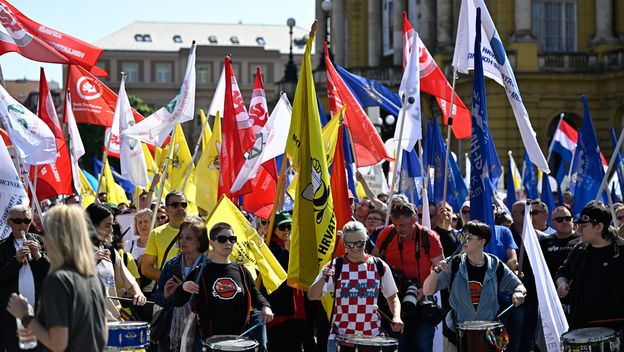 Prosvjed za veće plaće i mirovine - 2