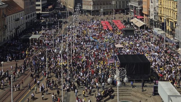 Prosvjed za veće plaće i mirovine