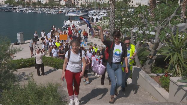 Prosvjed u Makarskoj