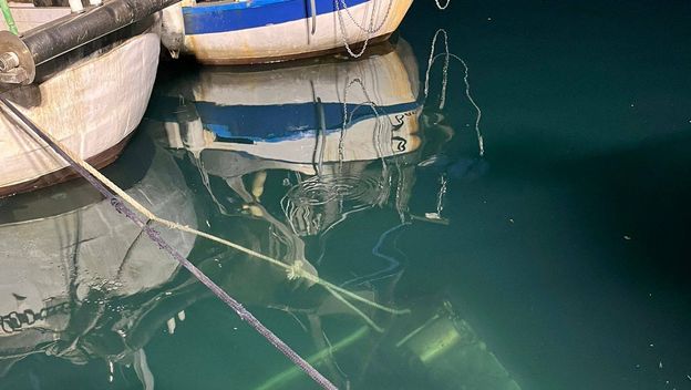 Automobil je pao u more