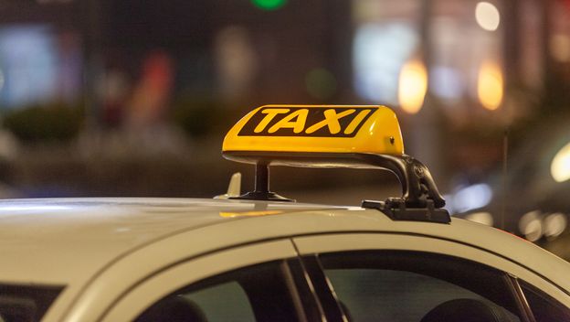 Ilustracija; Taxi