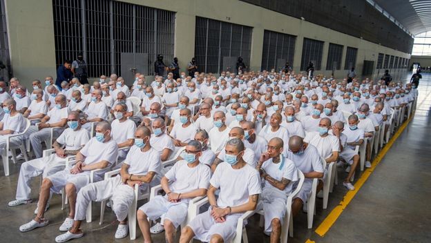 U Salvadoru počelo masovno suđenje