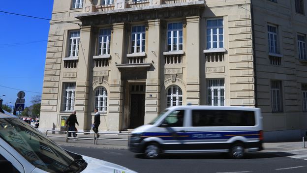 Dojava o postavljenoj bombi u srednjoj školi Vladimir Nazor u Splitu - 1