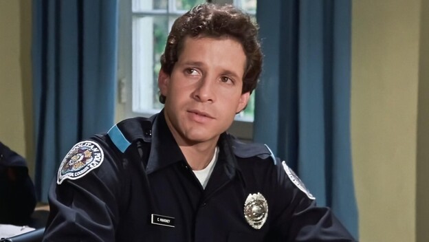 Steve Guttenberg