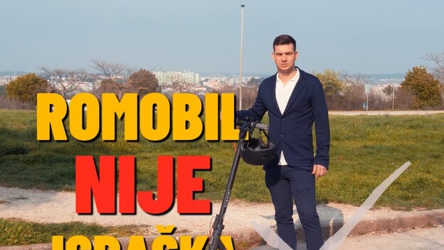 Policija je snimila edukativni video o sigurnoj vožnji s električnim romobilima