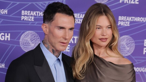 Adam Levine, Behati Prinsloo