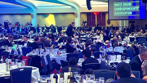 Pucnjava na večeri u Washingtonu