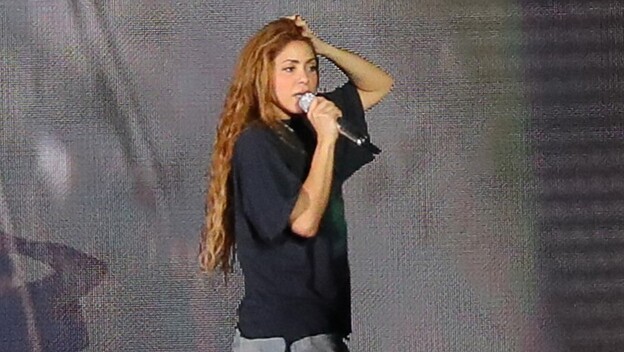 Shakira - 1