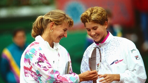 Monica Seleš i Stefi Graff - 1