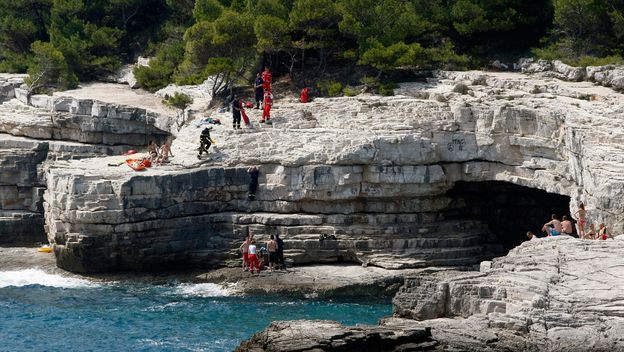 Stijene na pulskoj plaži, ilustracija