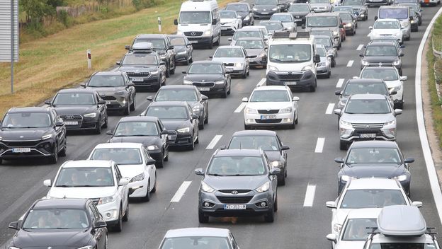 Gužve na autocesti, ilustracija