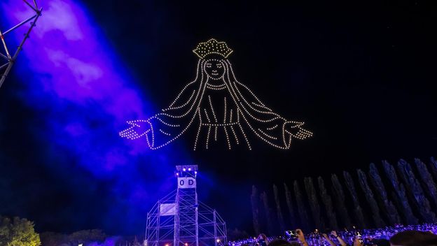 Dron show na koncertu Thompsona u Sinju - 2