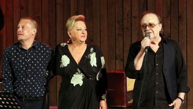 Gabi Novak, Arsen Dedić, Matija Dedić