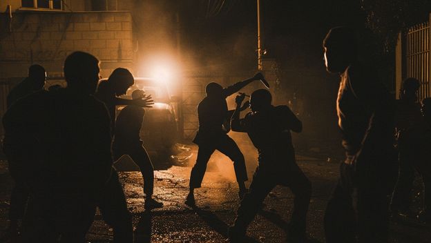 Masovna tučnjava (AI)