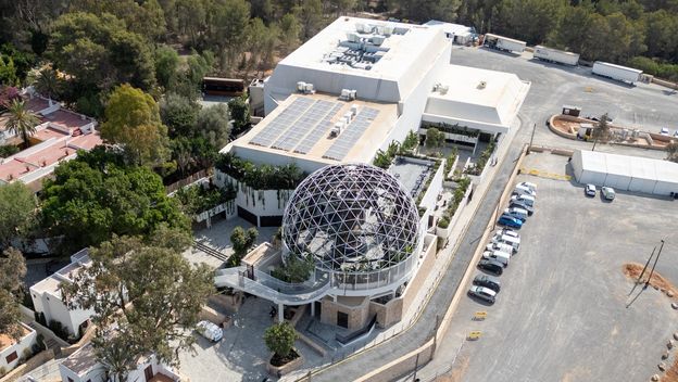 Najveći noćni klub UNVRS na Ibizi - 4