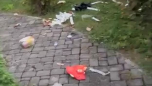 Netko je bacio smeće u dvorište gradonačelnika Mirka Duspare