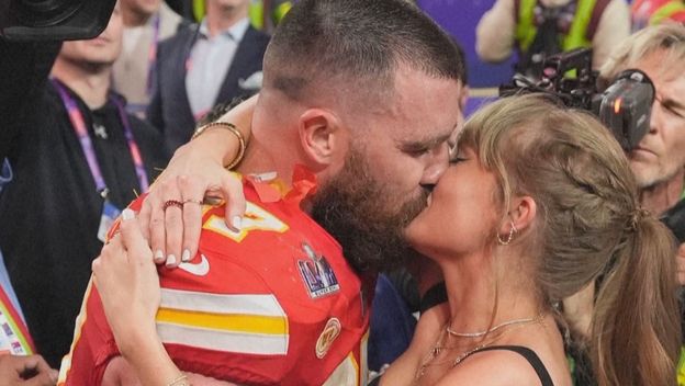 In Magazin: Taylor Swift i Travis Kelce - 5