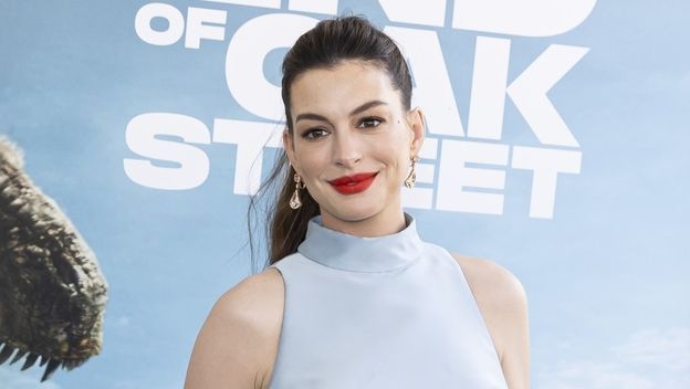 Anne Hathaway