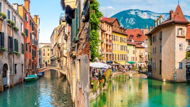 Venecija vs. Annecy