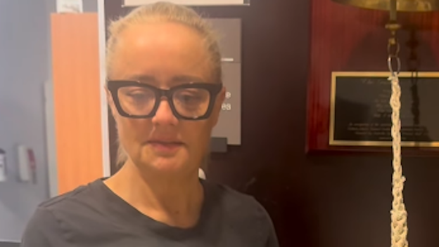 Lucy Davis - 2