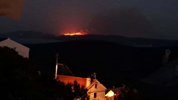 Požar na Dugom otoku