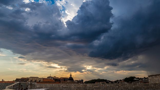 Oblaci nad Dubrovnikom