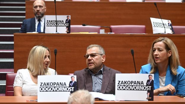 Izvanredna sjednica Sabora o otpadu u Gospiću